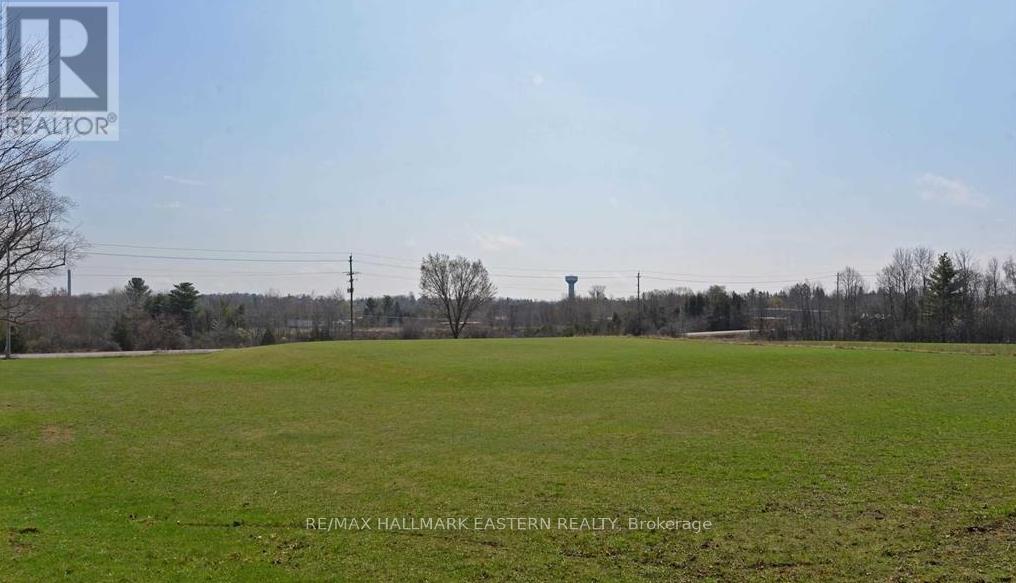 204 - 1354 Young's Point Road, Selwyn, Ontario  K0L 2H0 - Photo 12 - X12508300