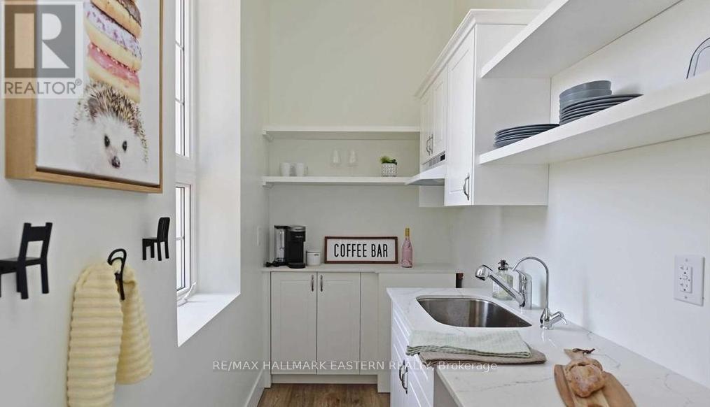 204 - 1354 Young's Point Road, Selwyn, Ontario  K0L 2H0 - Photo 5 - X12508300