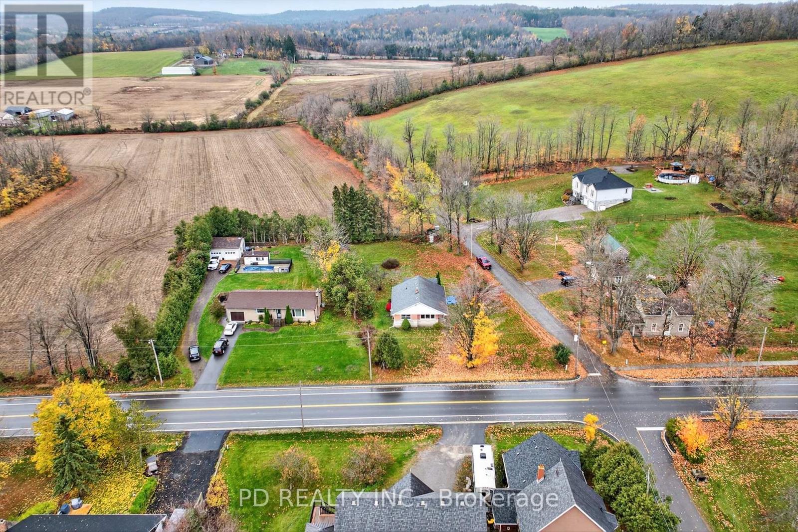 915 Mill Street, Cavan Monaghan (Cavan Twp), Ontario  L0A 1C0 - Photo 44 - X12508352