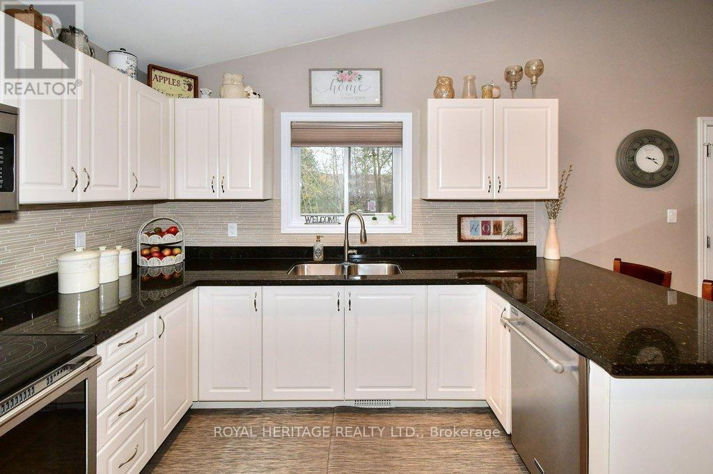 32 White Hart Lane, Trent Hills, Ontario  K0L 1Y0 - Photo 15 - X12508282