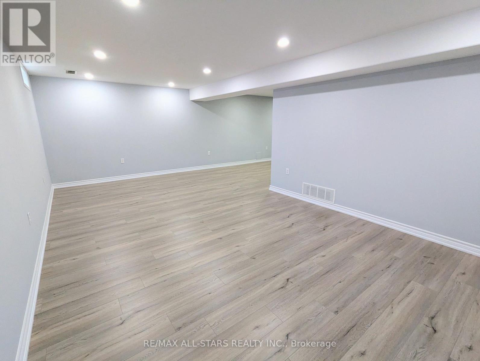 507 Clancy Crescent, Peterborough (Otonabee Ward 1), Ontario  K9K 2S1 - Photo 20 - X12508790