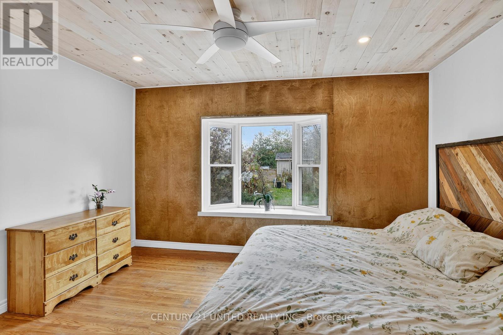 201 Romaine Street, Peterborough (Otonabee Ward 1), Ontario  K9J 2C3 - Photo 16 - X12510156