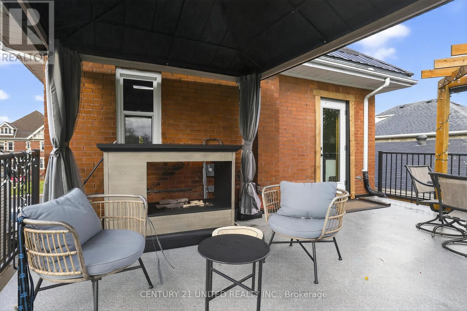 201 Romaine Street, Peterborough (Otonabee Ward 1), Ontario  K9J 2C3 - Photo 27 - X12510156