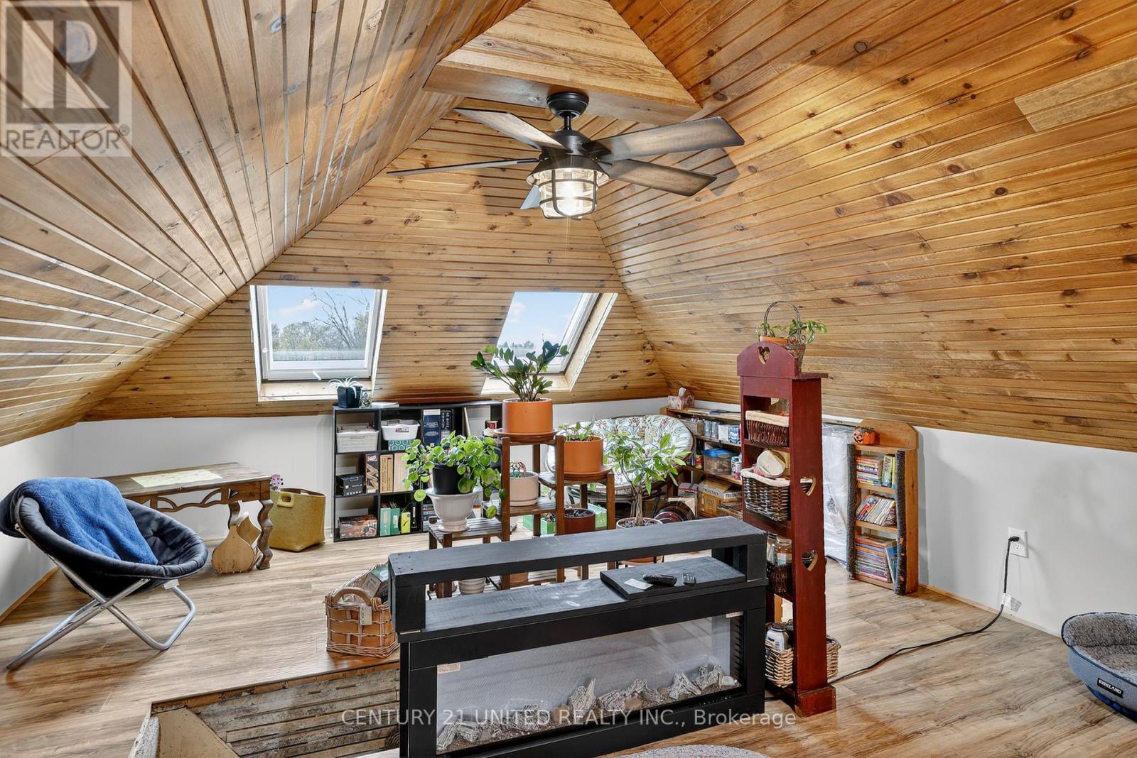 201 Romaine Street, Peterborough (Otonabee Ward 1), Ontario  K9J 2C3 - Photo 41 - X12510156