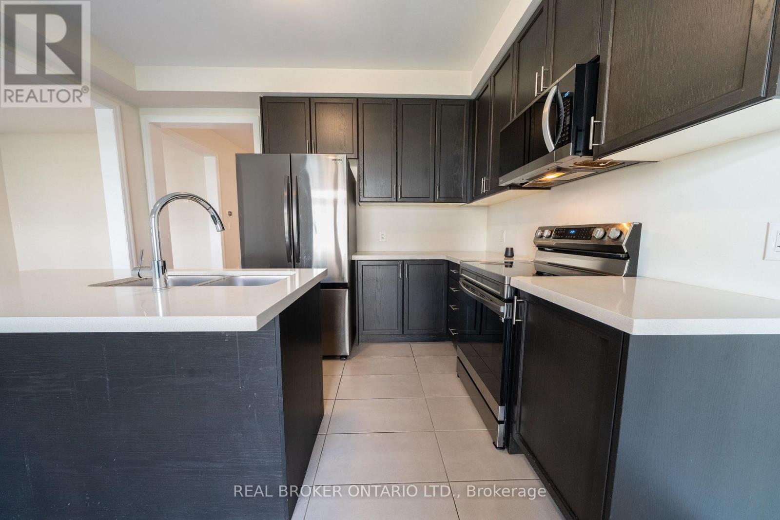 6 Northrop Upper Avenue N, Clarington, Ontario  L1B 1G9 - Photo 14 - E12510306