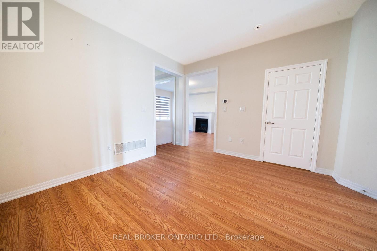 6 Northrop Upper Avenue N, Clarington, Ontario  L1B 1G9 - Photo 8 - E12510306