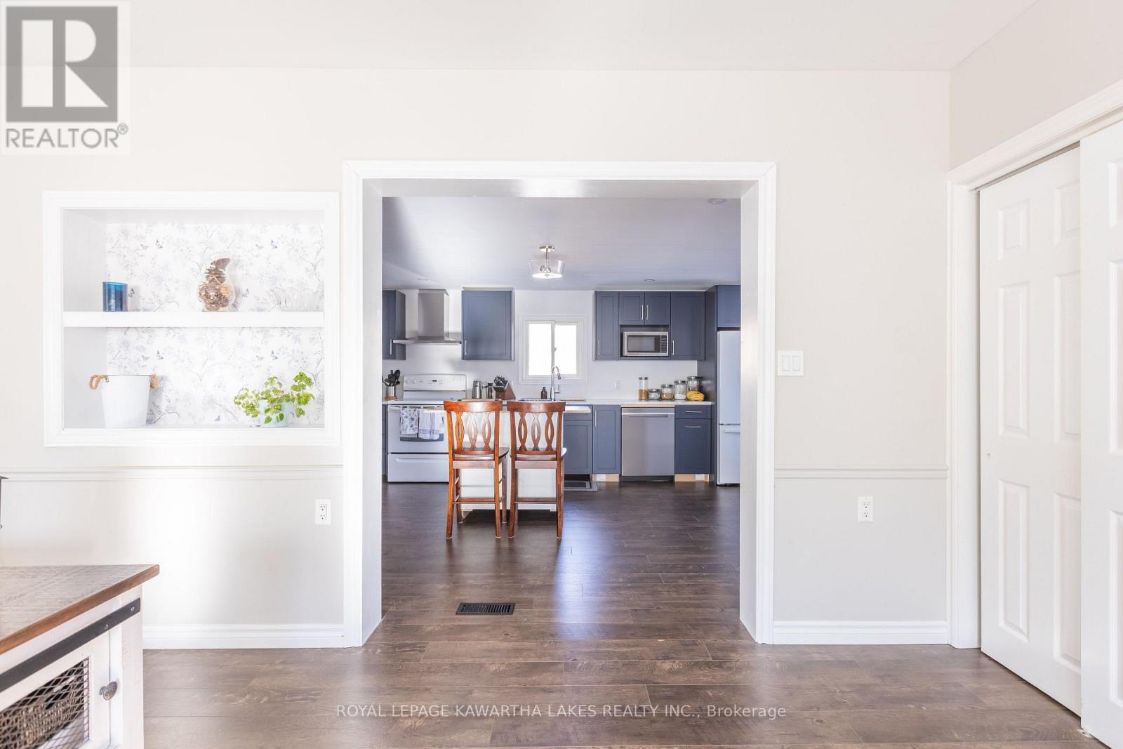 18 Hill Street, Kawartha Lakes (Lindsay), Ontario  K9V 0H5 - Photo 12 - X12510914