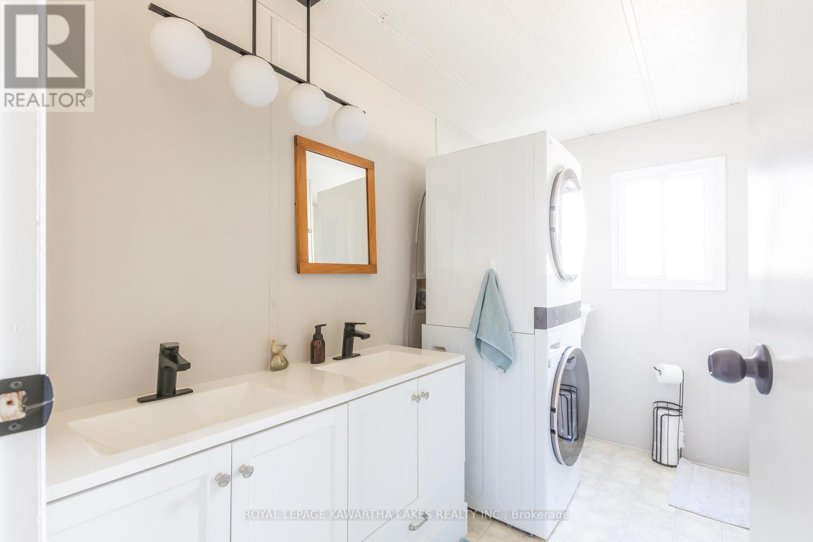 18 Hill Street, Kawartha Lakes (Lindsay), Ontario  K9V 0H5 - Photo 20 - X12510914