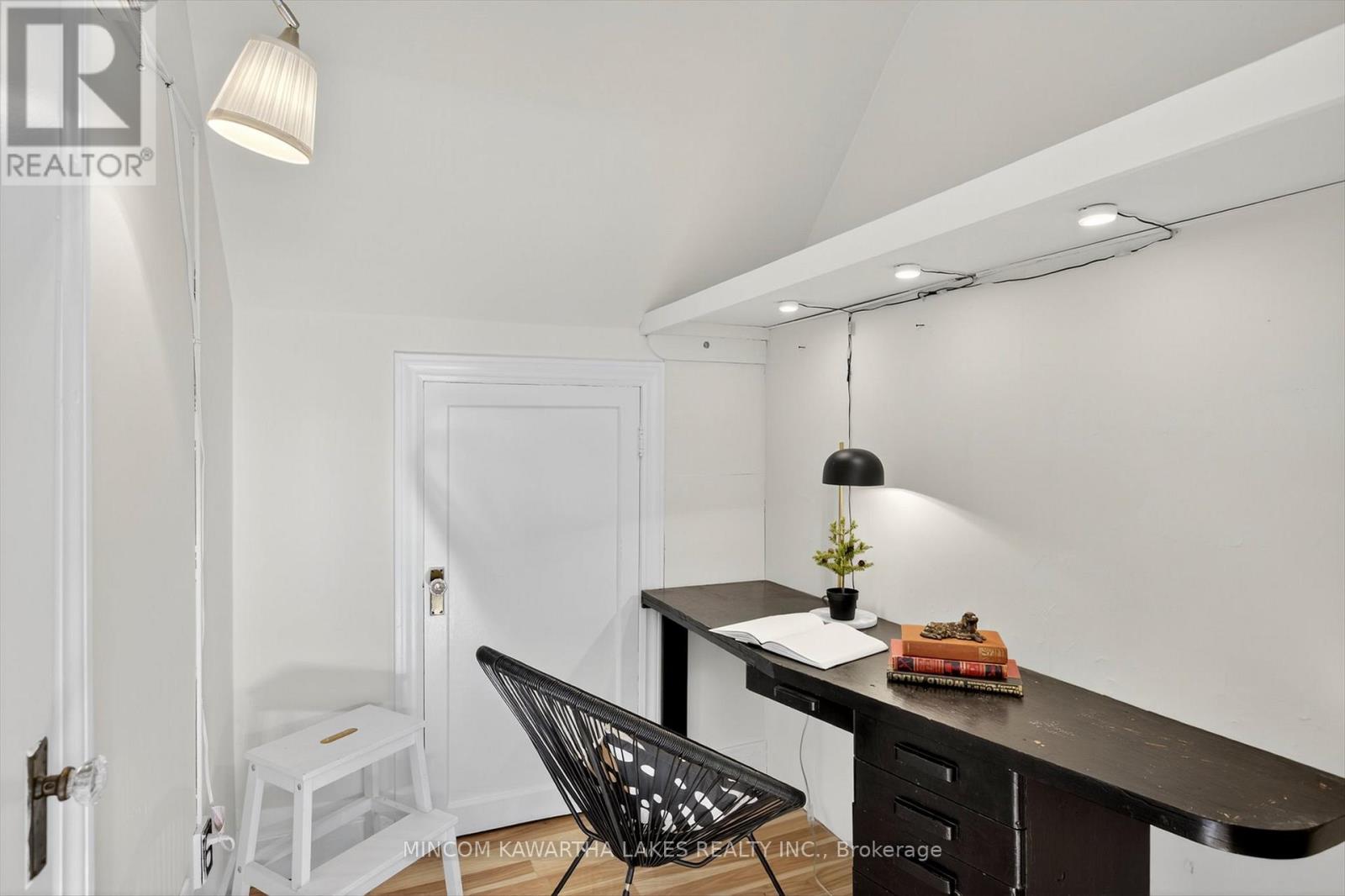 375 Albertus Avenue, Peterborough (Town Ward 3), Ontario  K9J 5Z7 - Photo 28 - X12511268