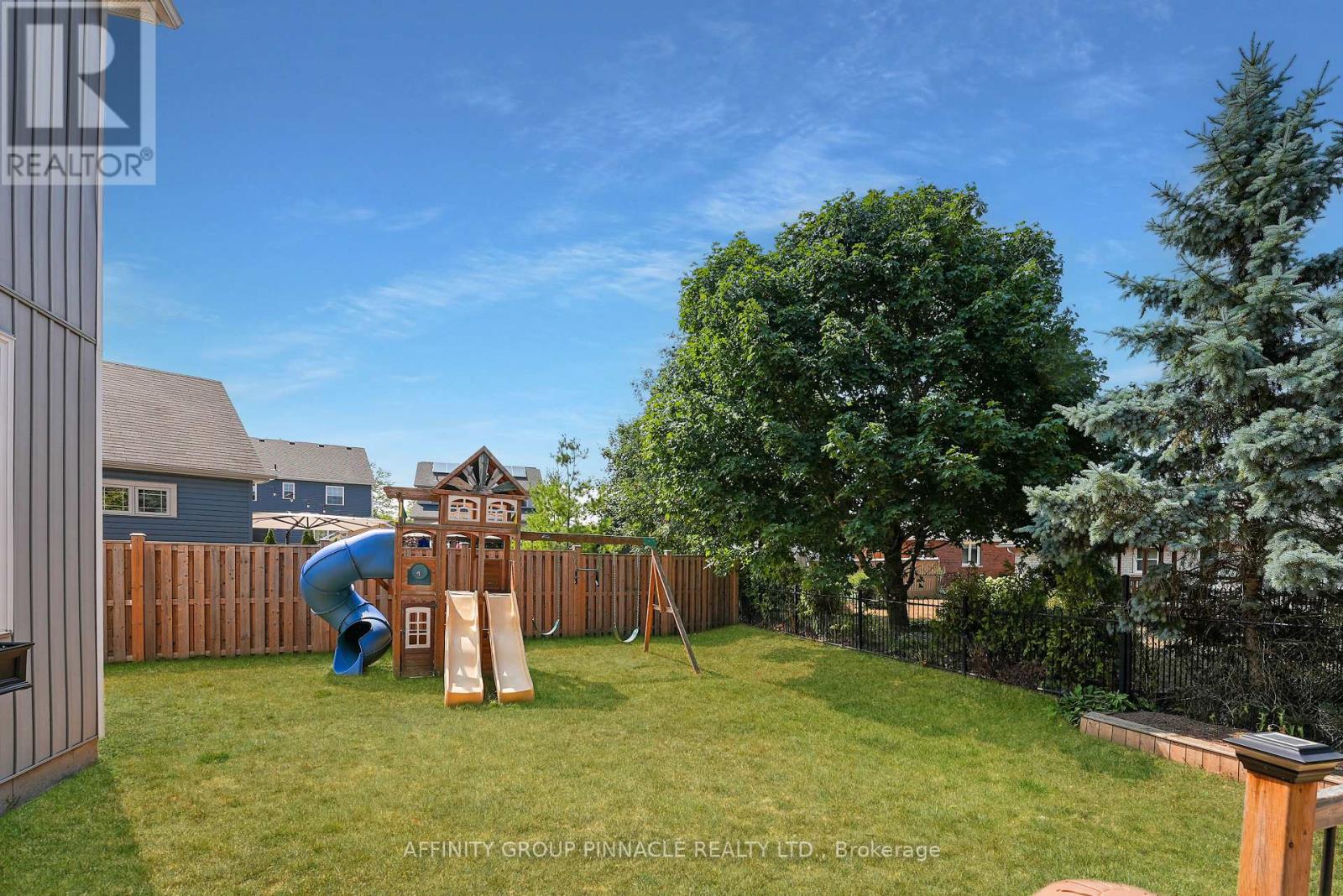 7 Brackendale Trail, Kawartha Lakes (Lindsay), Ontario  K9V 0M2 - Photo 34 - X12511522