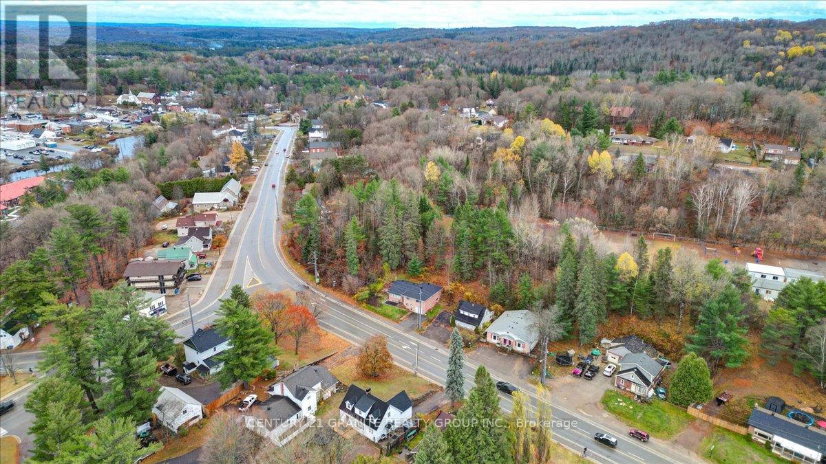 11 Monck Street, Bancroft (Bancroft Ward), Ontario  K0L 1C0 - Photo 35 - X12511524