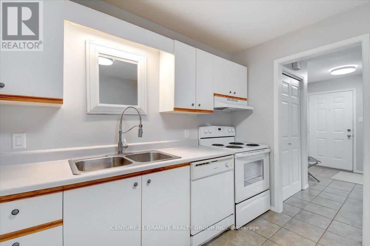 11 Monck Street, Bancroft (Bancroft Ward), Ontario  K0L 1C0 - Photo 7 - X12511524