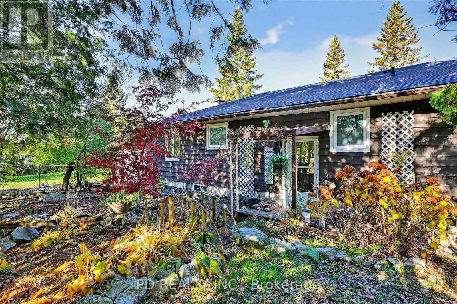 54 Carlton Crescent, Kawartha Lakes (Emily), Ontario  K0L 2W0 - Photo 12 - X12511588