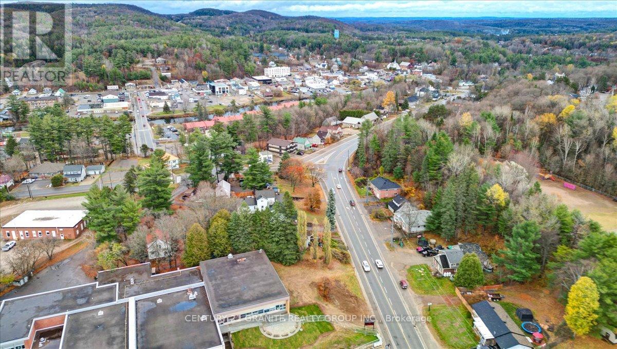 13 Monck Street, Bancroft (Bancroft Ward), Ontario  K0L 1C0 - Photo 38 - X12511654