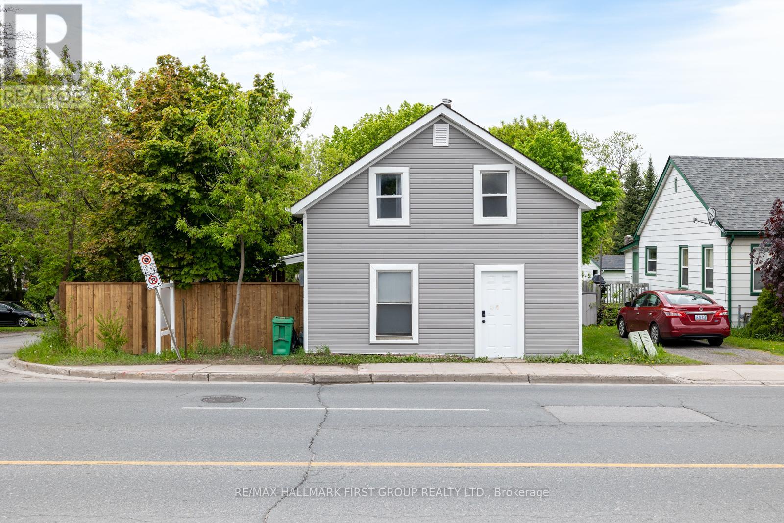 641 Reid Street, Peterborough (Town Ward 3), Ontario  K9H 4H6 - Photo 28 - X12511650
