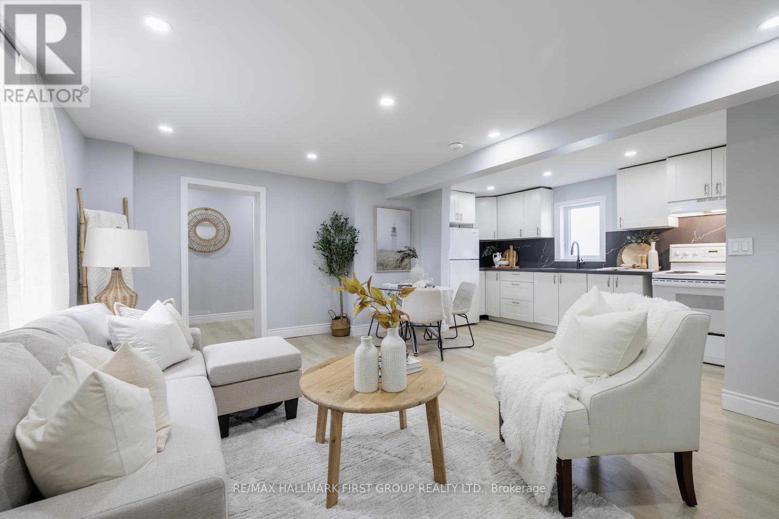 641 Reid Street, Peterborough (Town Ward 3), Ontario  K9H 4H6 - Photo 3 - X12511650