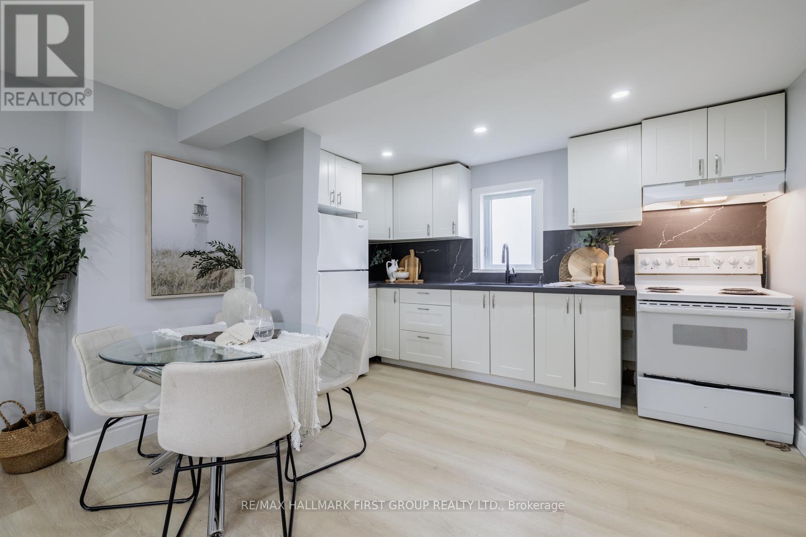 641 Reid Street, Peterborough (Town Ward 3), Ontario  K9H 4H6 - Photo 5 - X12511650