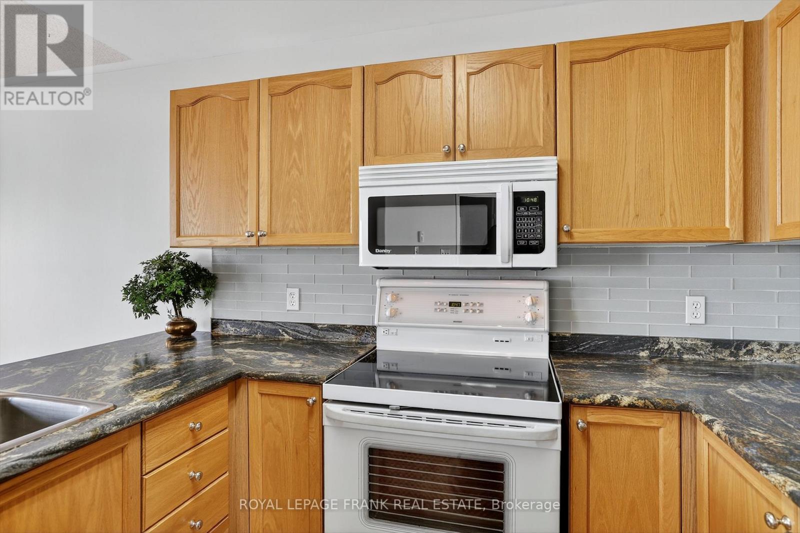 1840 Glenforest Boulevard, Peterborough (Monaghan Ward 2), Ontario  K9K 2P3 - Photo 17 - X12511884