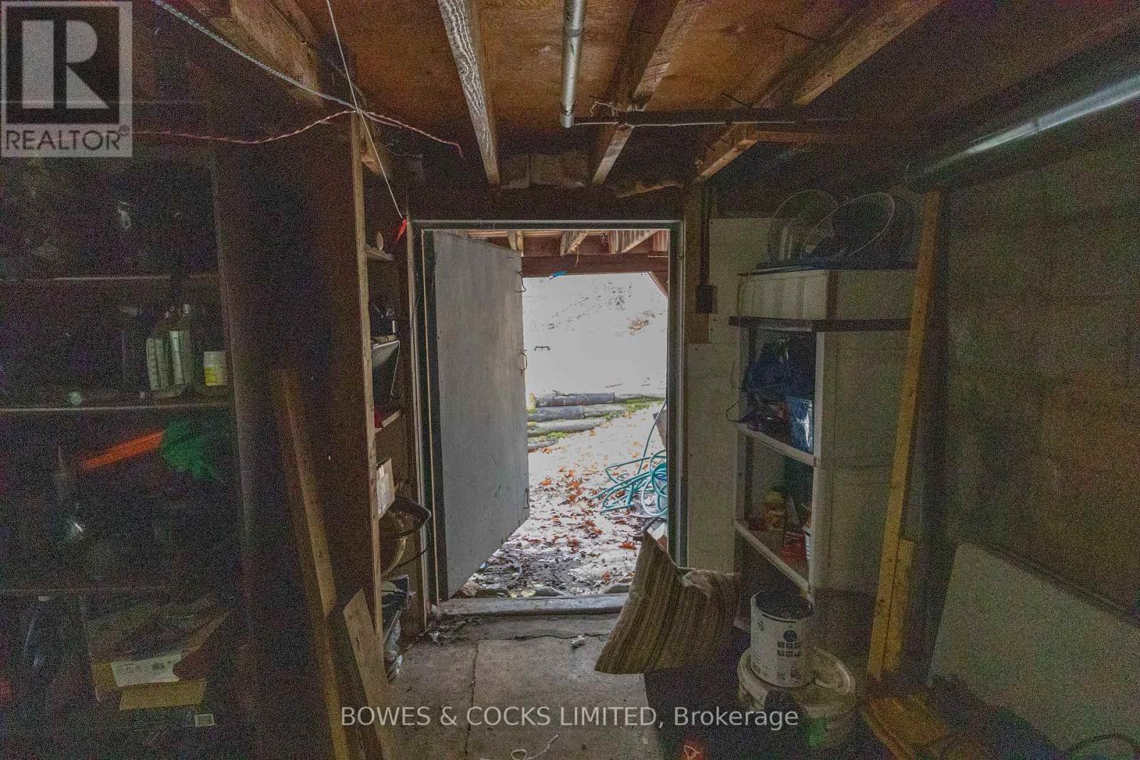 35 Cleak Avenue, Bancroft (Bancroft Ward), Ontario  K0L 1C0 - Photo 33 - X12512162