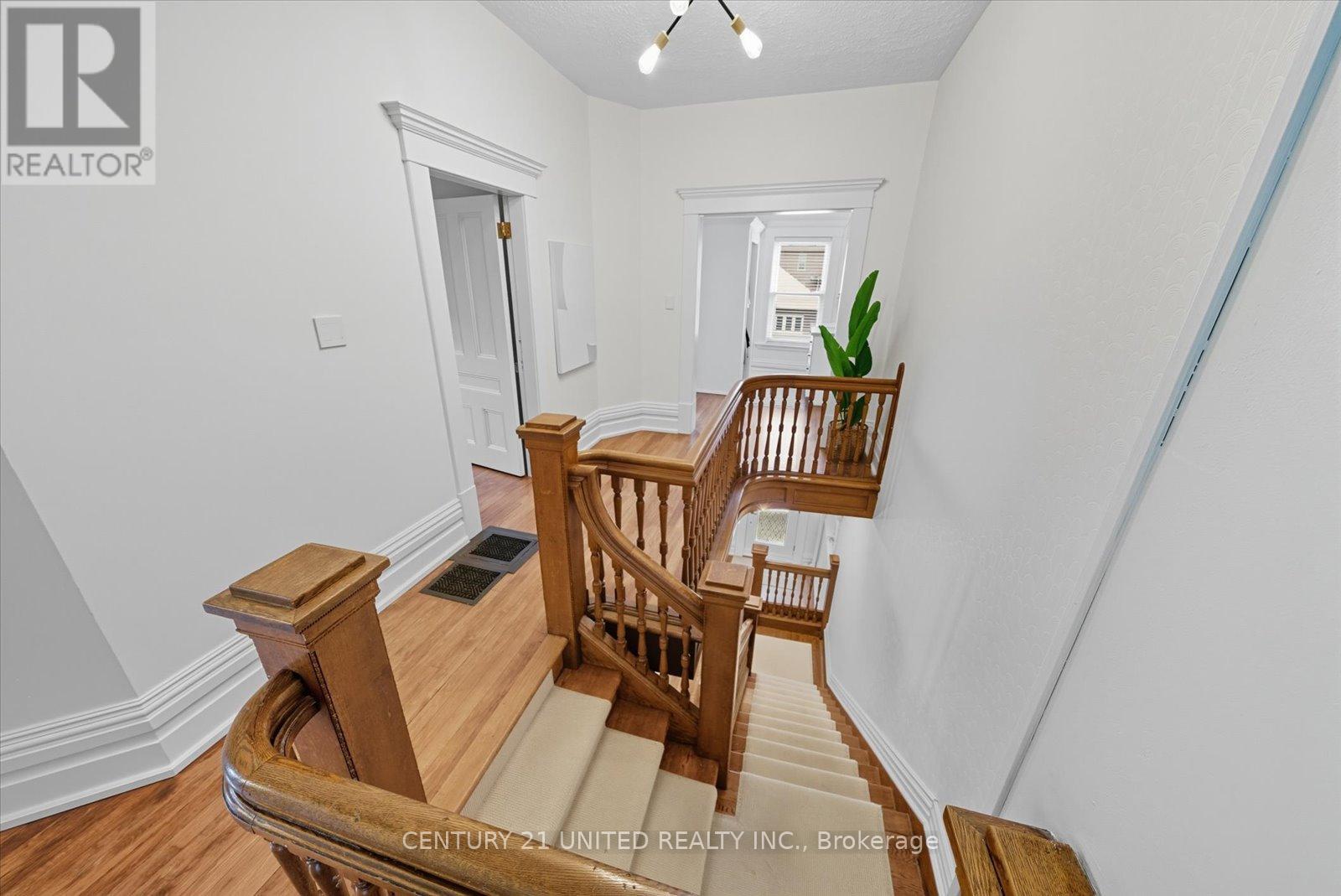 559 Downie Street, Peterborough (Town Ward 3), Ontario  K9H 4J7 - Photo 20 - X12512238