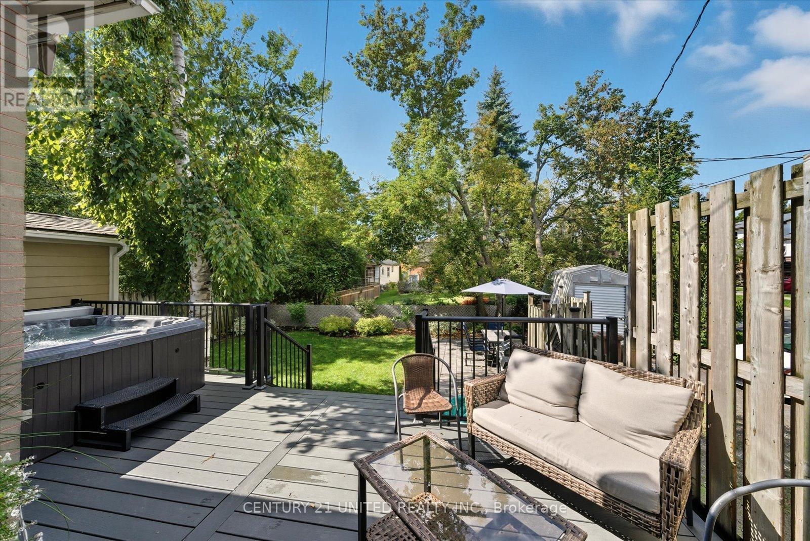 559 Downie Street, Peterborough (Town Ward 3), Ontario  K9H 4J7 - Photo 47 - X12512238