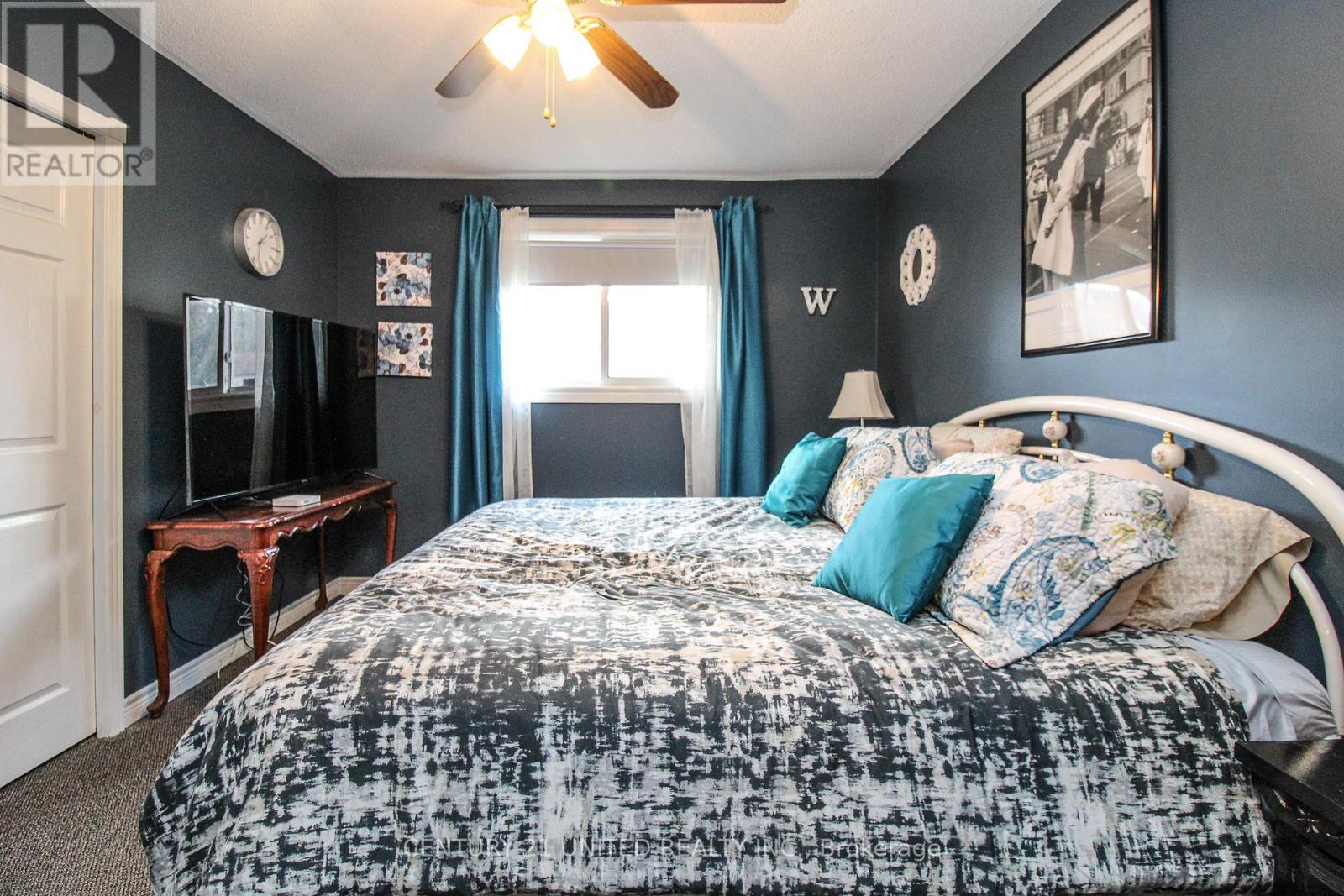 2130 Meadowview Road, Peterborough (Ashburnham Ward 4), Ontario  K9L 1S4 - Photo 19 - X12512322