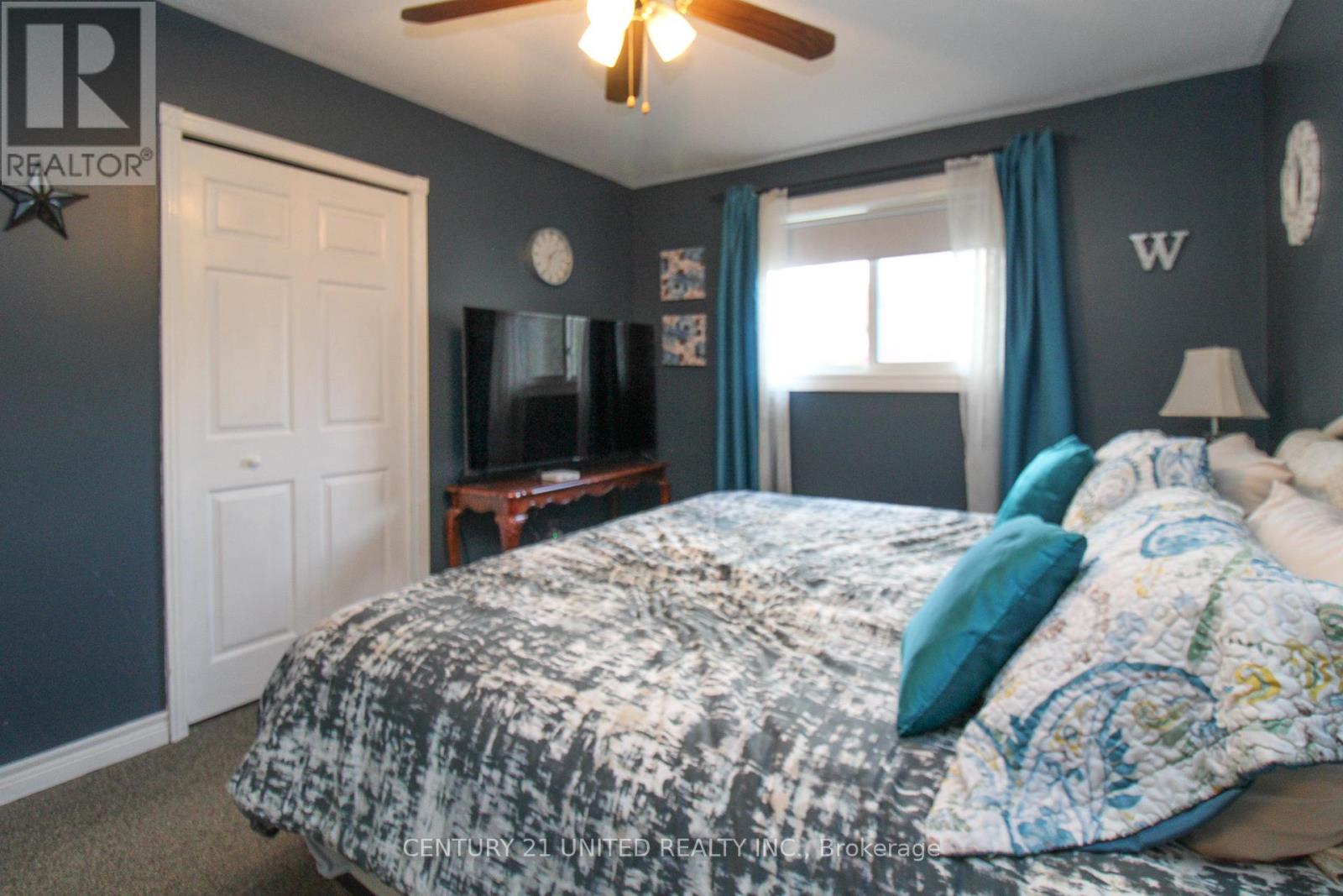 2130 Meadowview Road, Peterborough (Ashburnham Ward 4), Ontario  K9L 1S4 - Photo 20 - X12512322