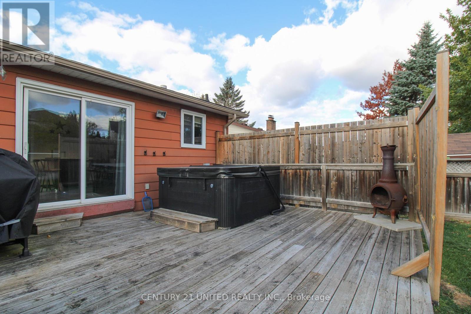 2130 Meadowview Road, Peterborough (Ashburnham Ward 4), Ontario  K9L 1S4 - Photo 30 - X12512322