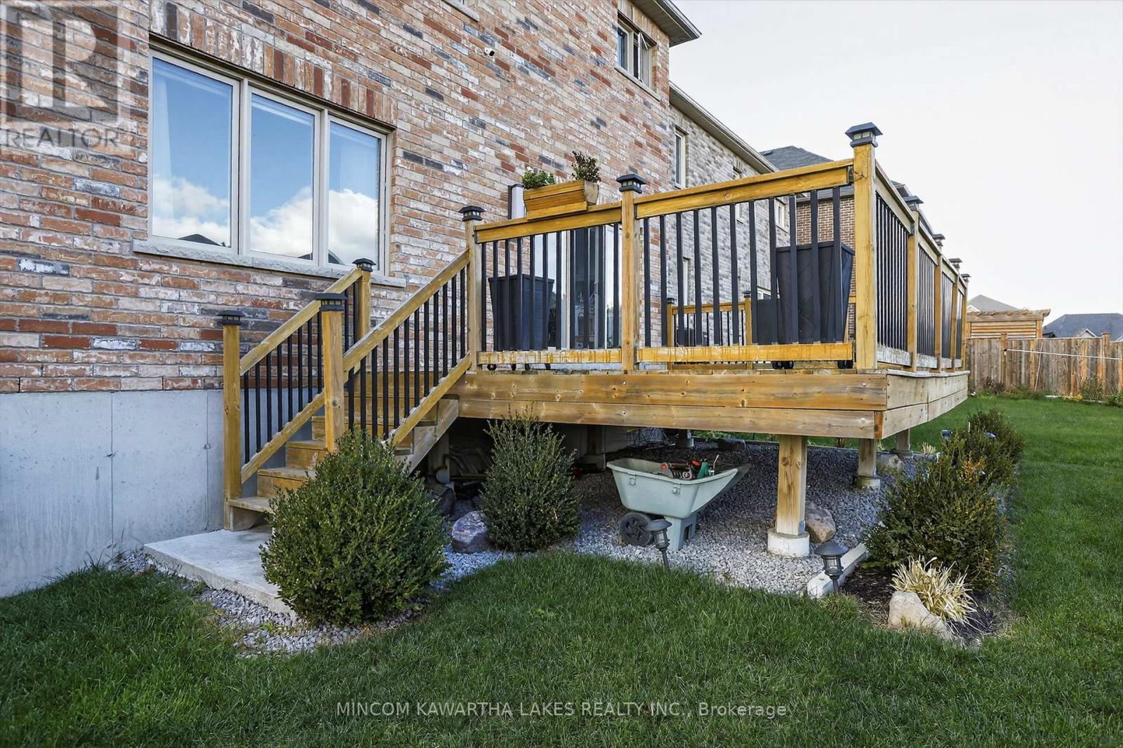 742 Sawmill Road, Peterborough (Northcrest Ward 5), Ontario  K9L 0G3 - Photo 41 - X12512698