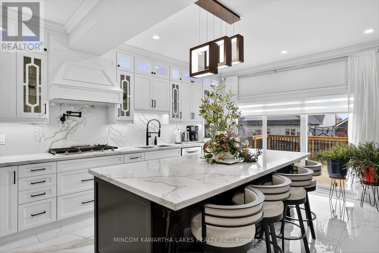 742 Sawmill Road, Peterborough (Northcrest Ward 5), Ontario  K9L 0G3 - Photo 9 - X12512698