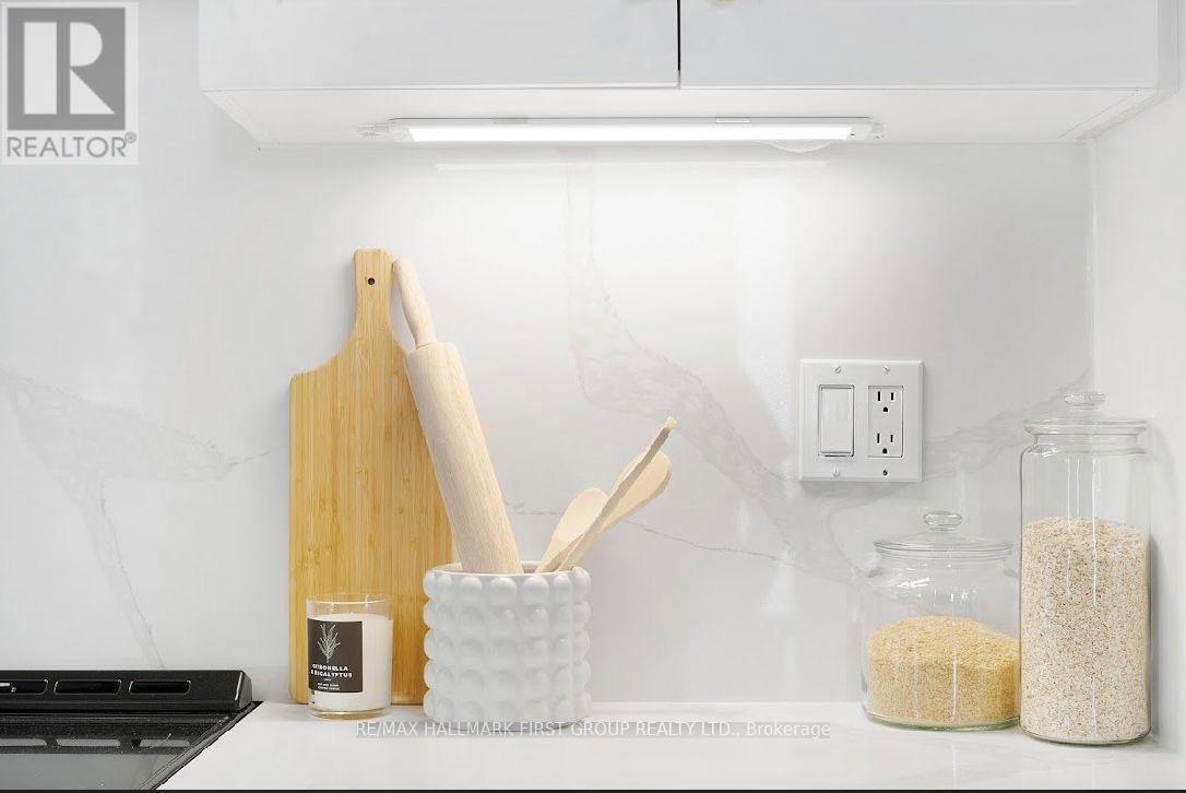 2 Sylvia Court, Clarington (Newcastle), Ontario  L1B 1J4 - Photo 8 - E12512552