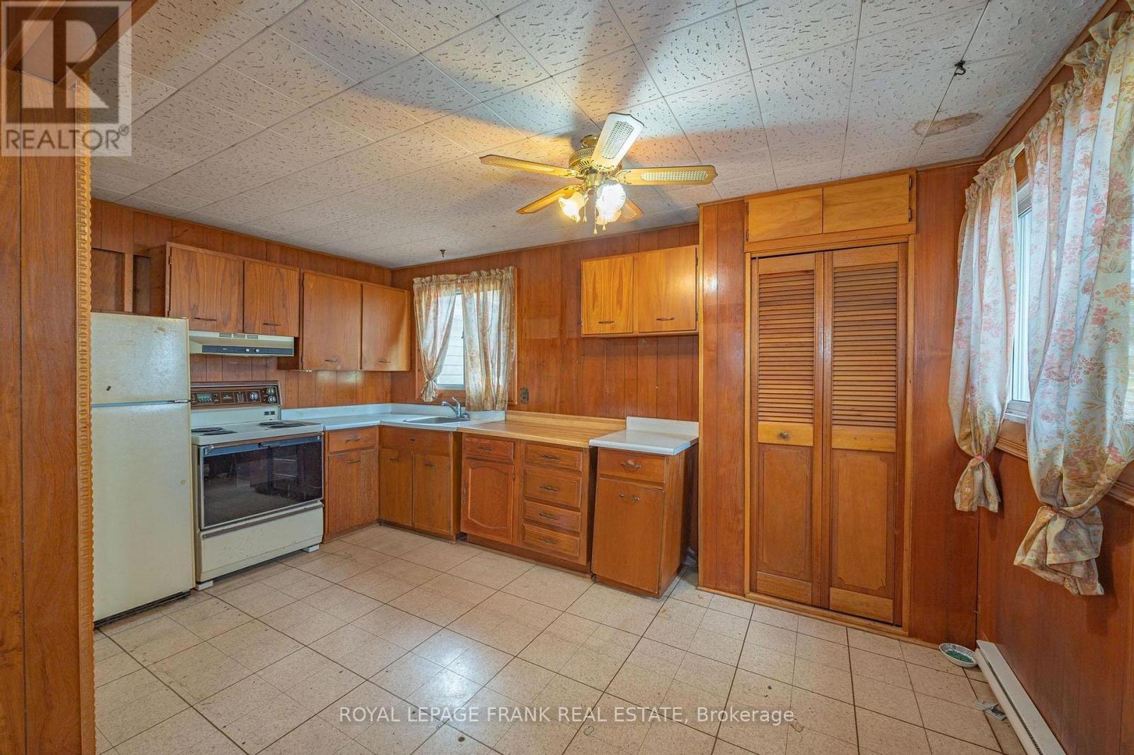 175 Fire Route 26, Trent Lakes, Ontario  K0L 1J0 - Photo 10 - X12512814