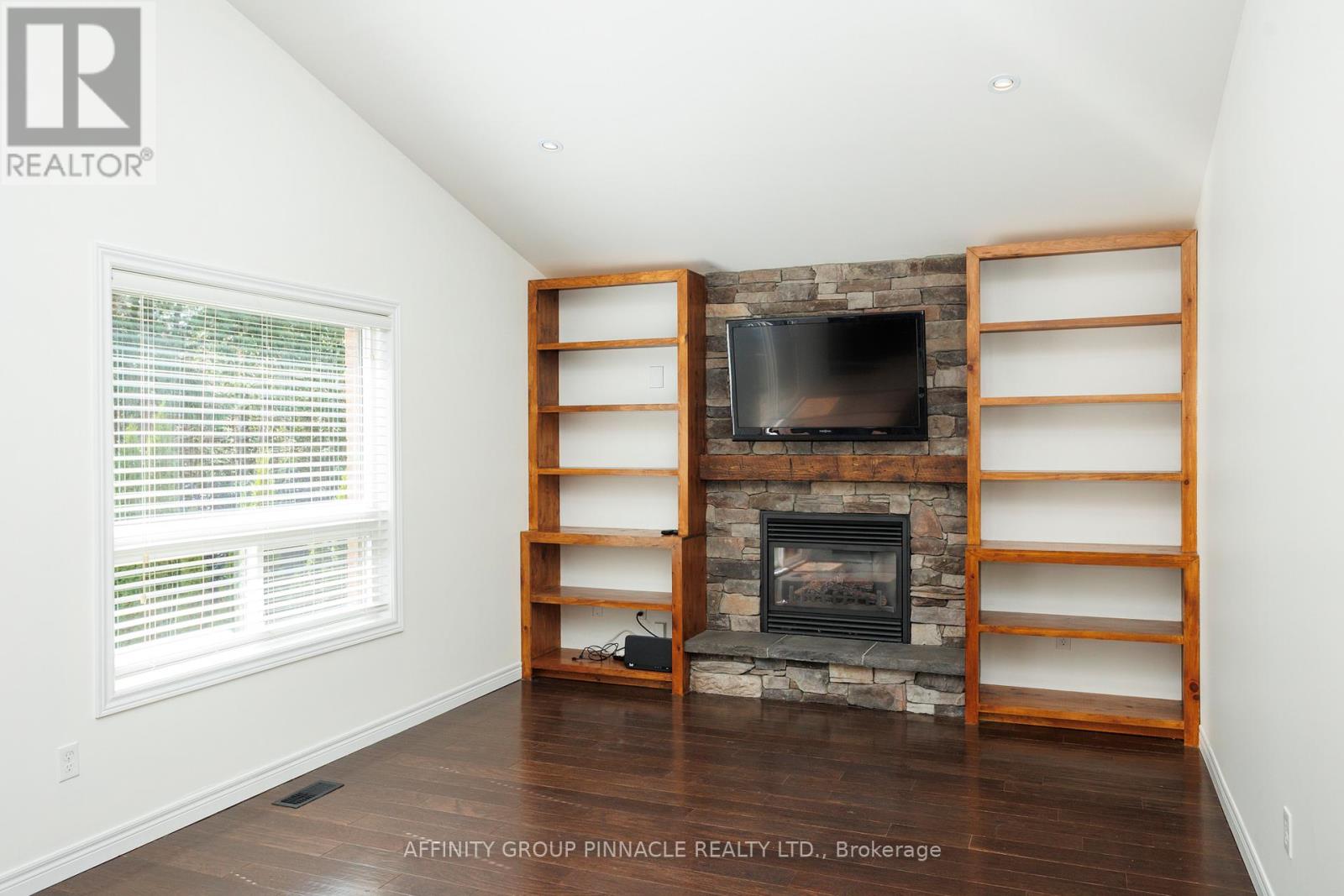 103 Cook Street, Kawartha Lakes (Lindsay), Ontario  K9V 0K8 - Photo 26 - X12512822