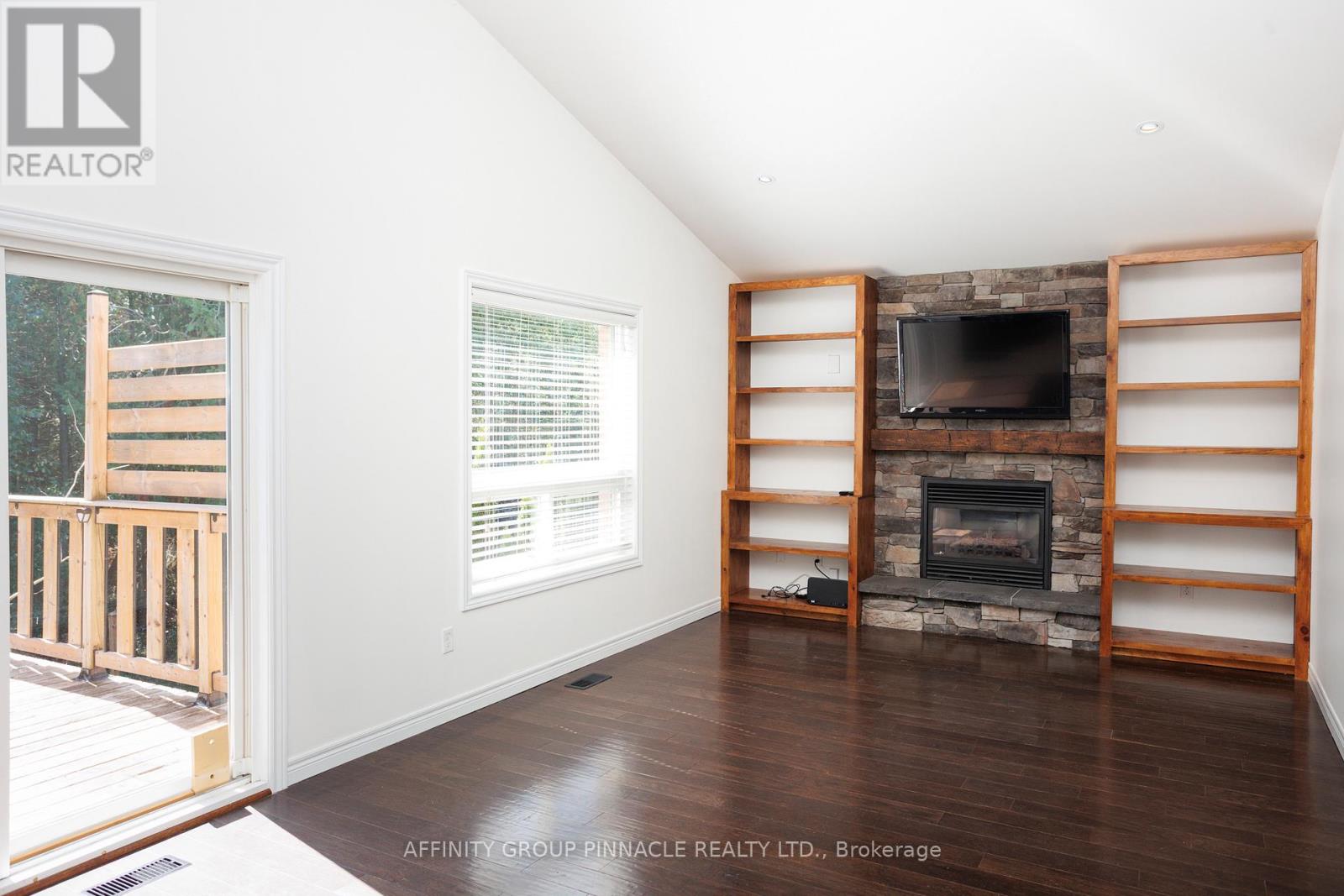 103 Cook Street, Kawartha Lakes (Lindsay), Ontario  K9V 0K8 - Photo 27 - X12512822