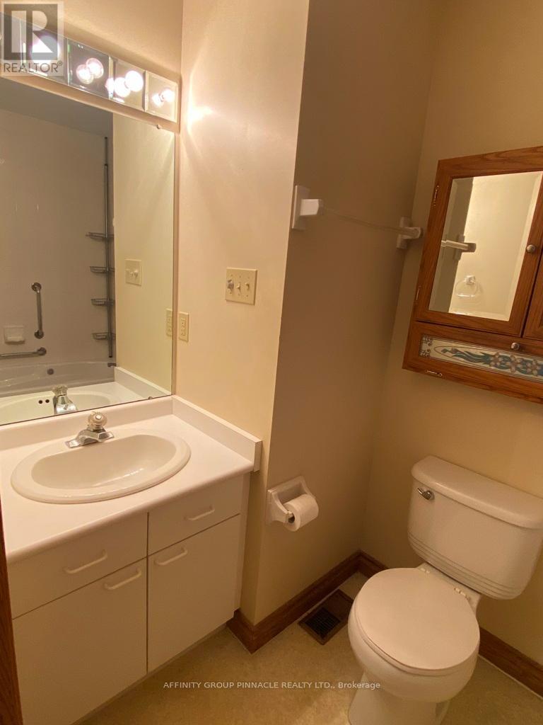 2 - 5 Heritage Way, Kawartha Lakes (Lindsay), Ontario  K9V 5Y6 - Photo 24 - X12512834