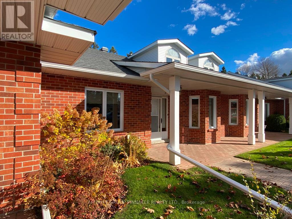 2 - 5 Heritage Way, Kawartha Lakes (Lindsay), Ontario  K9V 5Y6 - Photo 43 - X12512834