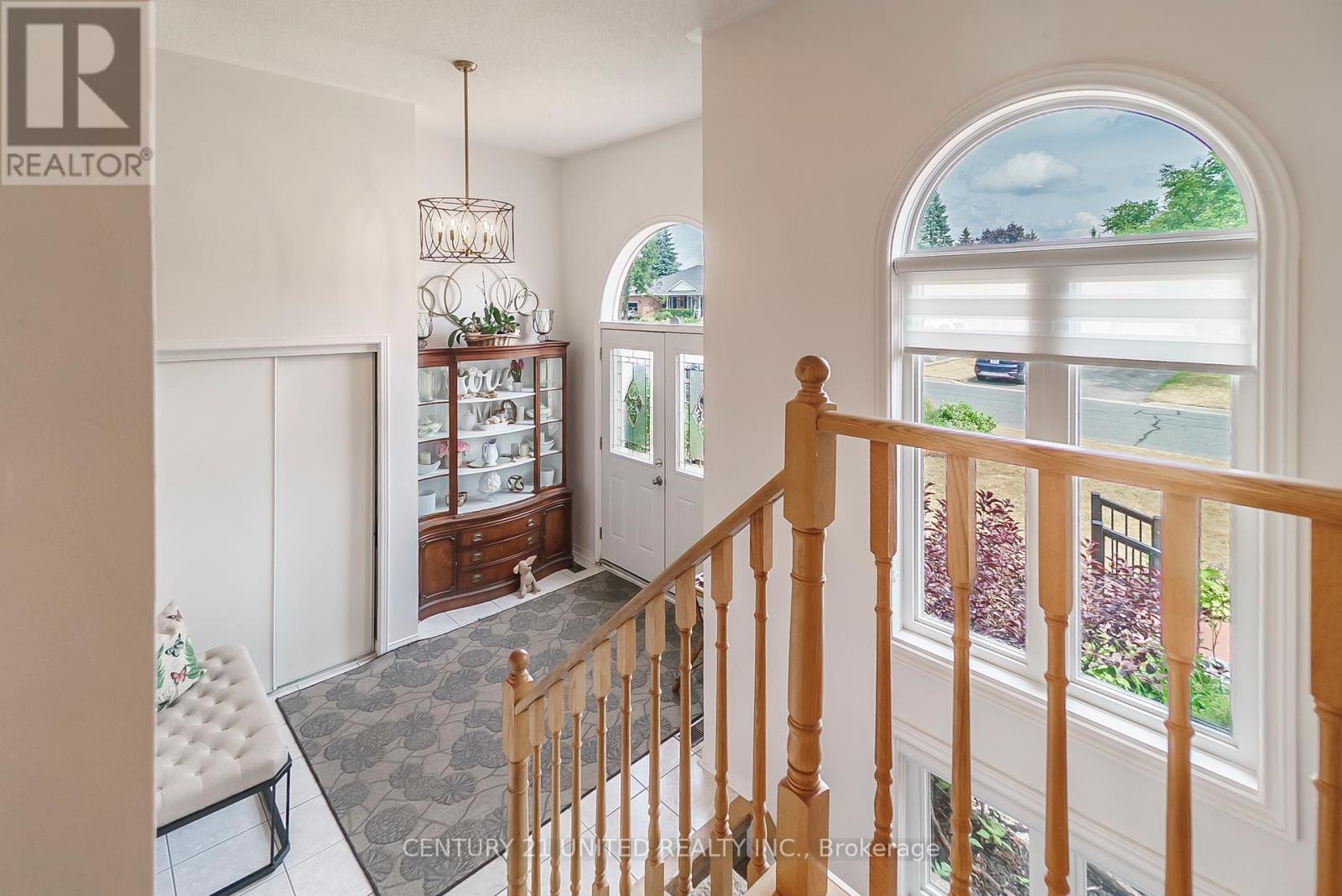 1455 Glenforest Crescent, Peterborough (Monaghan Ward 2), Ontario  K9K 2J2 - Photo 7 - X12513176