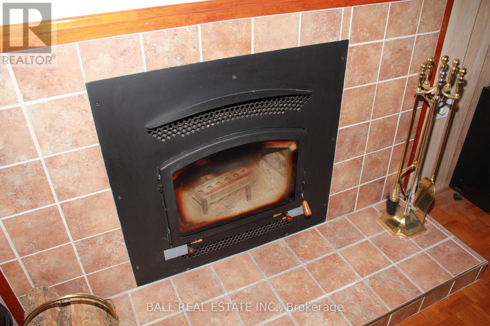 9 Russell Crescent, Hastings Highlands (Herschel Ward), Ontario  K0L 1C0 - Photo 35 - X12513244