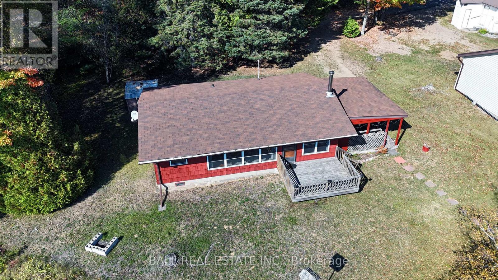 9 Russell Crescent, Hastings Highlands (Herschel Ward), Ontario  K0L 1C0 - Photo 6 - X12513244