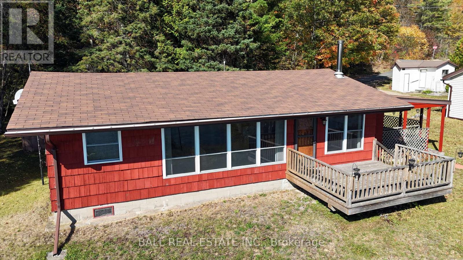 9 Russell Crescent, Hastings Highlands (Herschel Ward), Ontario  K0L 1C0 - Photo 9 - X12513244