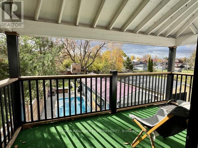 29 Crescent Street, Peterborough (Town Ward 3), Ontario  K9J 2G2 - Photo 20 - X12513736