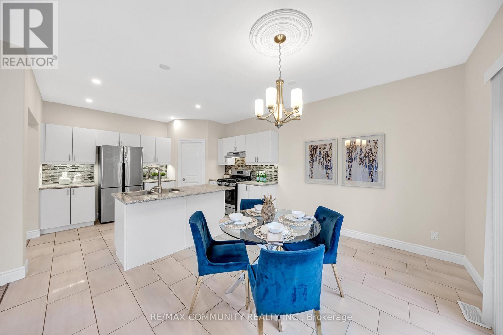 78 Alcorn Drive, Kawartha Lakes (Lindsay), Ontario  K9V 0M8 - Photo 18 - X12513556