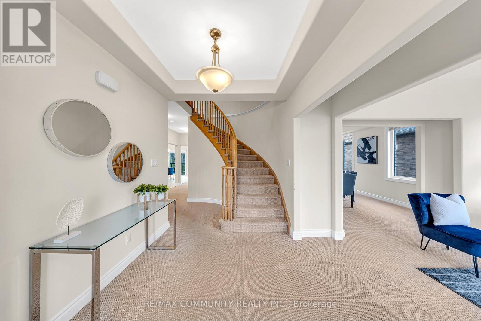 78 Alcorn Drive, Kawartha Lakes (Lindsay), Ontario  K9V 0M8 - Photo 3 - X12513556