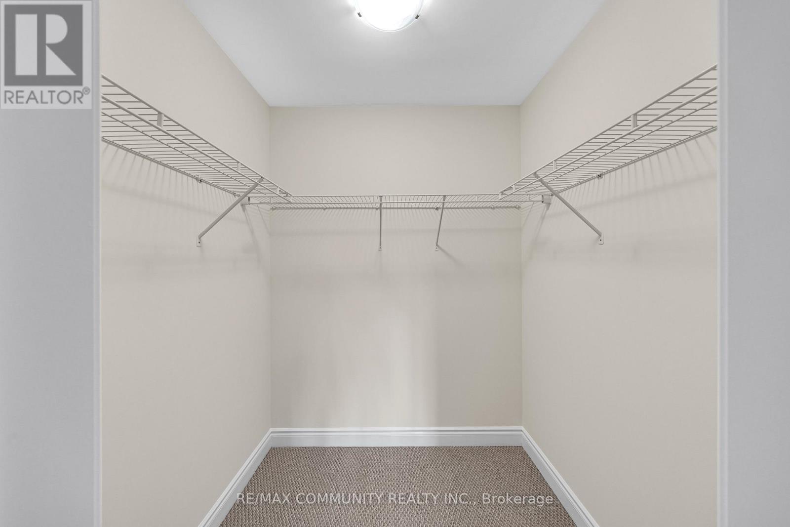 78 Alcorn Drive, Kawartha Lakes (Lindsay), Ontario  K9V 0M8 - Photo 31 - X12513556