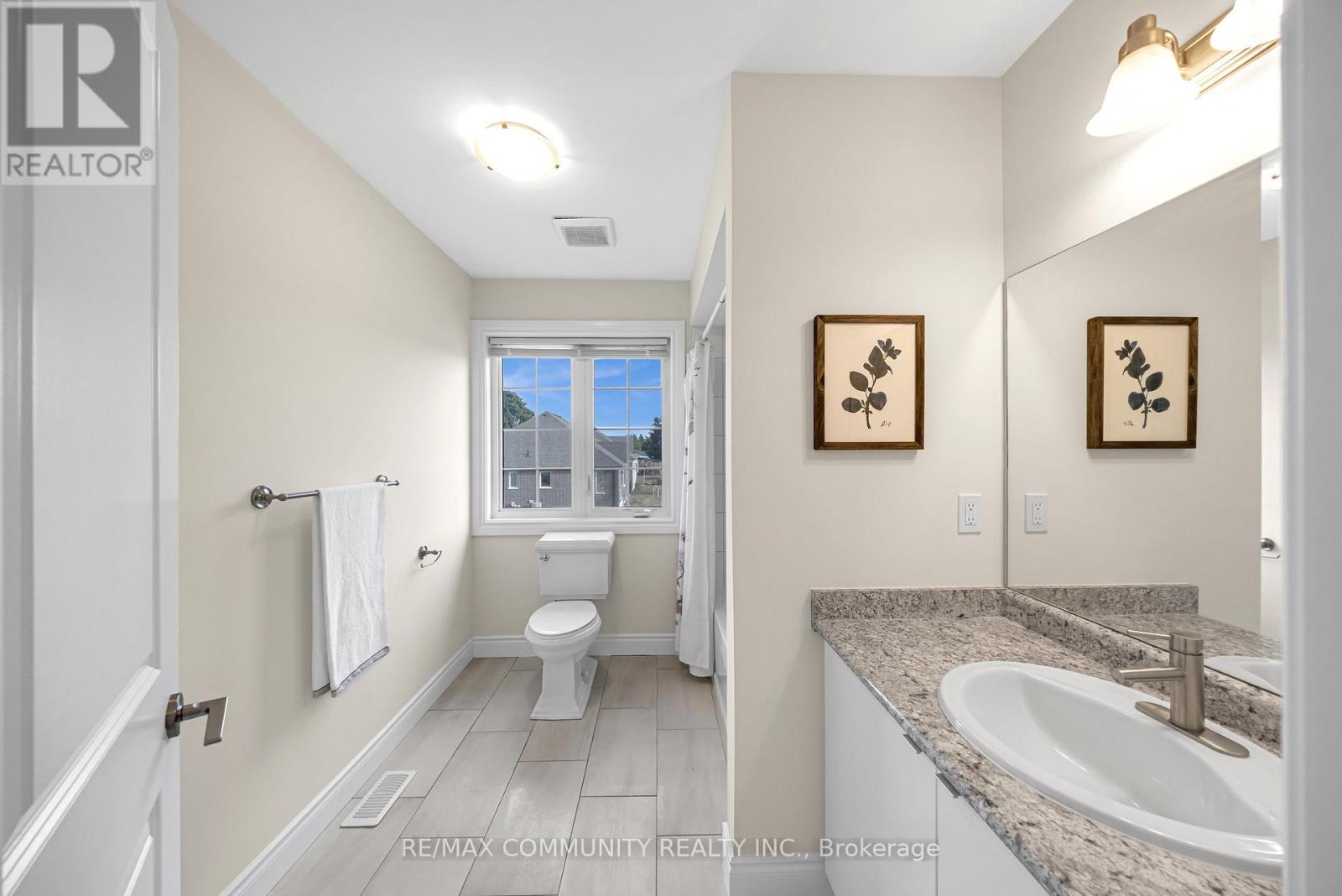 78 Alcorn Drive, Kawartha Lakes (Lindsay), Ontario  K9V 0M8 - Photo 34 - X12513556