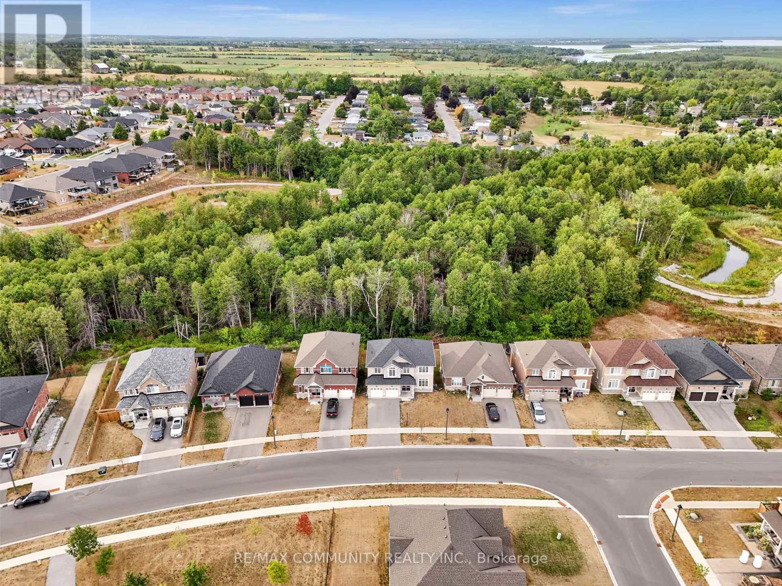 78 Alcorn Drive, Kawartha Lakes (Lindsay), Ontario  K9V 0M8 - Photo 45 - X12513556