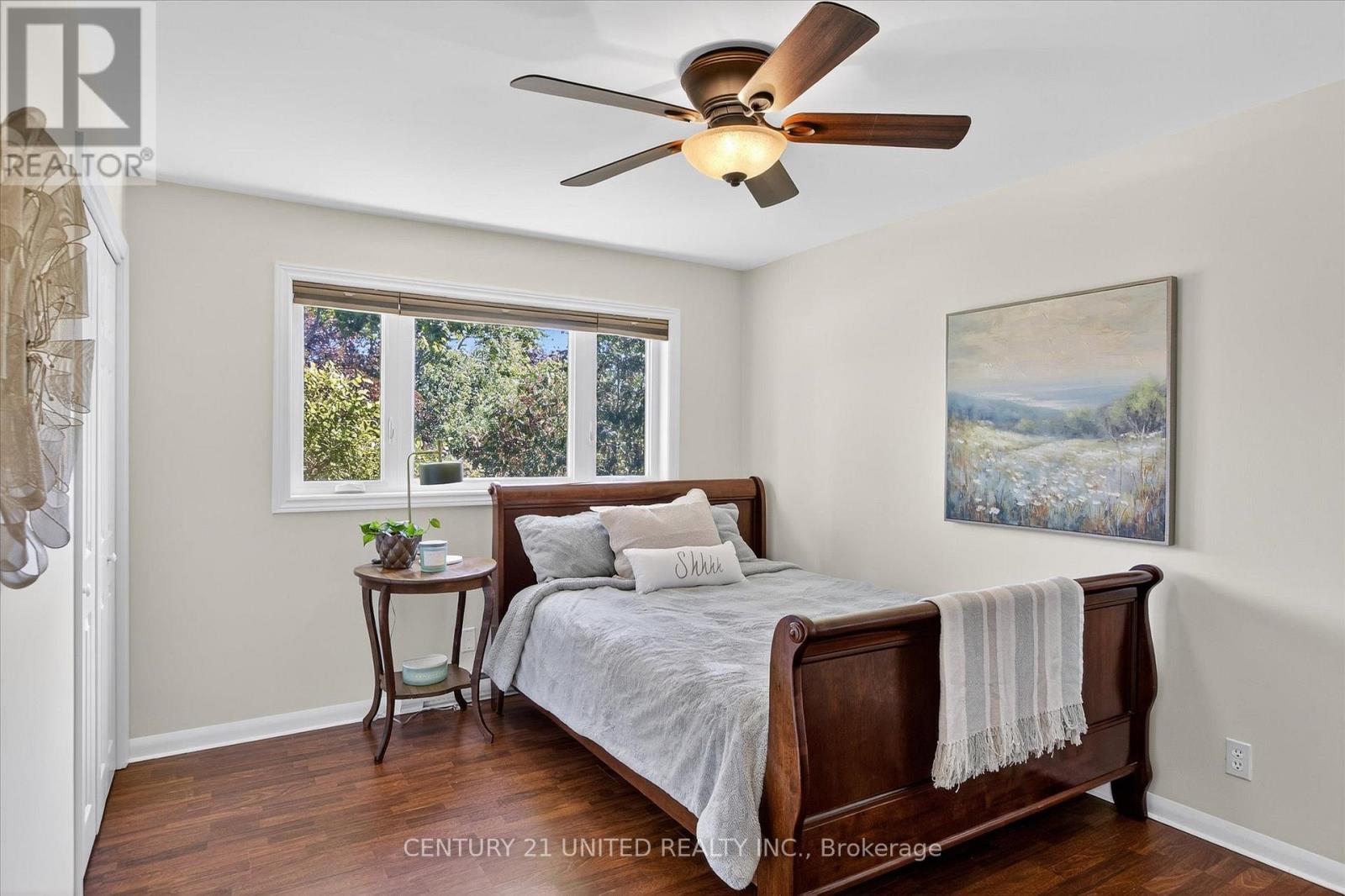 8 Oakwood Crescent, Peterborough (Monaghan Ward 2), Ontario  K9J 1N3 - Photo 33 - X12514050