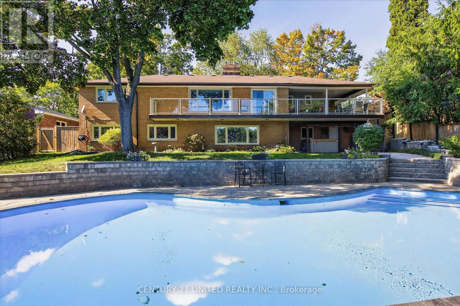 8 Oakwood Crescent, Peterborough (Monaghan Ward 2), Ontario  K9J 1N3 - Photo 44 - X12514050