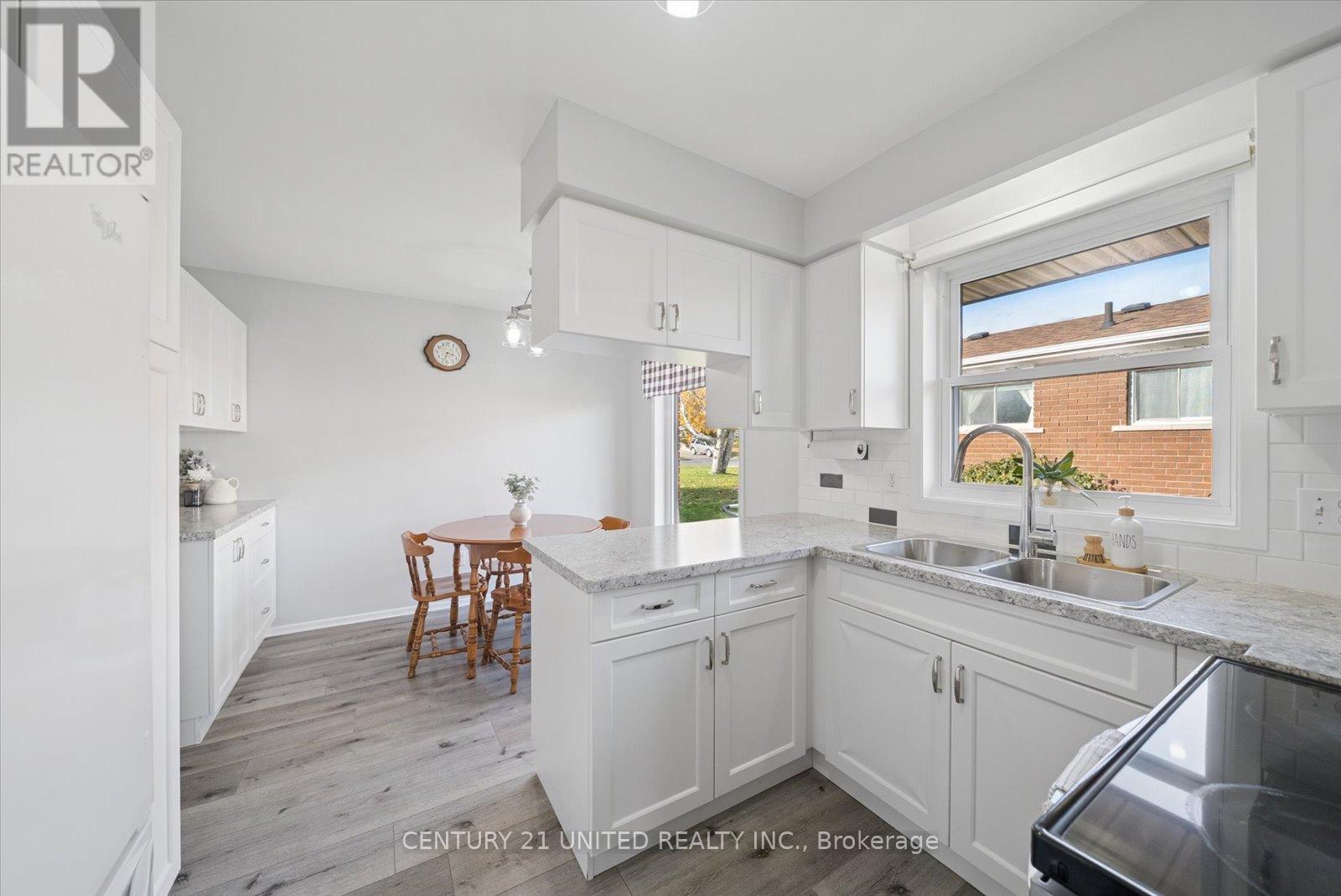 1551 Cherryhill Road, Peterborough (Monaghan Ward 2), Ontario  K9K 1A7 - Photo 16 - X12514352