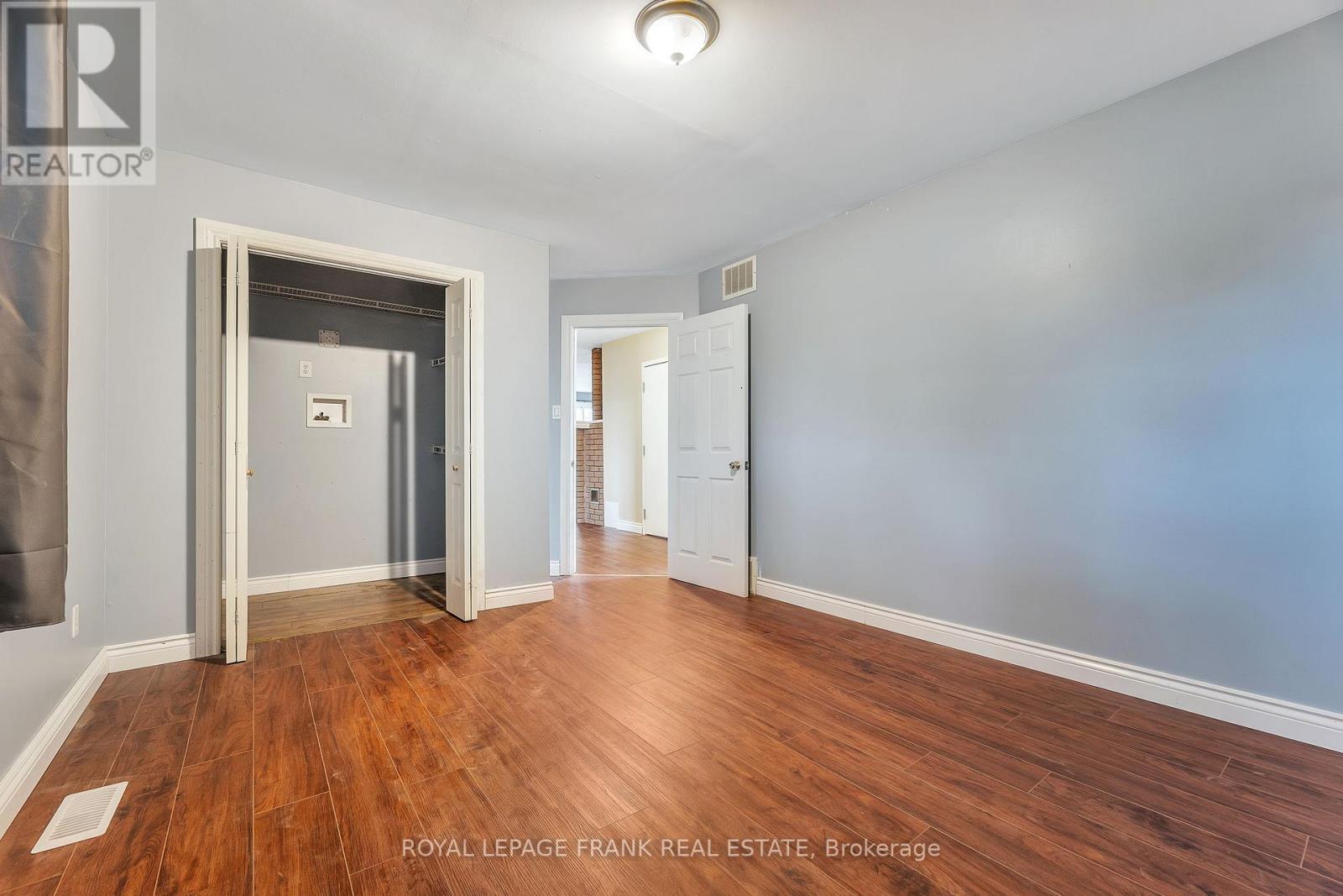 11 Mary Street E, Kawartha Lakes (Omemee), Ontario  K0L 2W0 - Photo 25 - X12514812